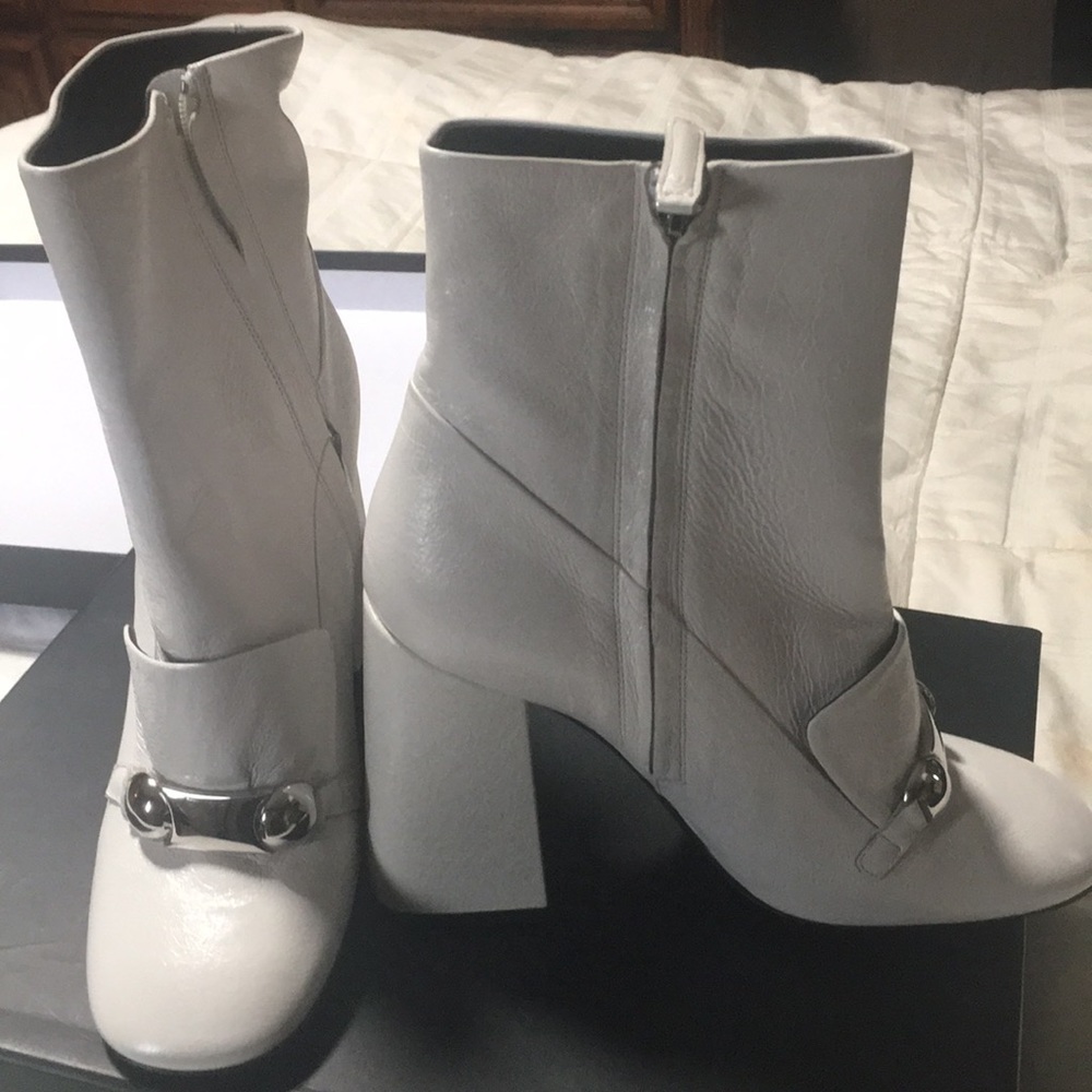 Burberry Boots